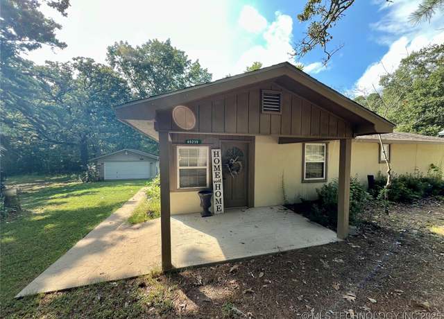 Property at 45235 County Road 570, Jay, OK 74346, 2 beds, 1.5 baths
