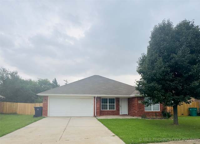 Property at 4704 Caleb St, Oklahoma City, OK 73179, 4 beds, 2 baths