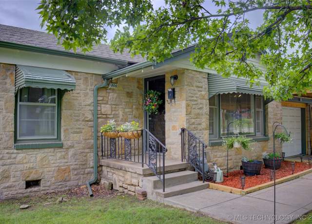 Property at 806 S New Haven Ave, Tulsa, OK 74112, 2 beds, 1 bath
