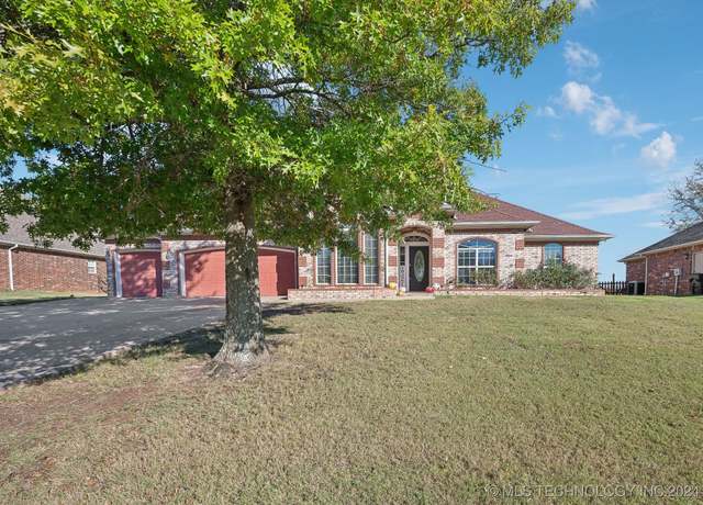 Property at 216 Coventry Ln, Fort Gibson, OK 74434, 3 beds, 2.5 baths