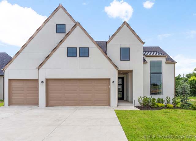 Property at 2352 E 135th Dr S, Bixby, OK 74008, 4 beds, 3.5 baths