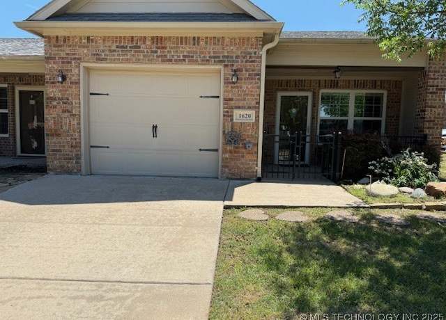 Property at 1620 Shenandoah Dr, Ardmore, OK 73401, 2 beds, 2 baths