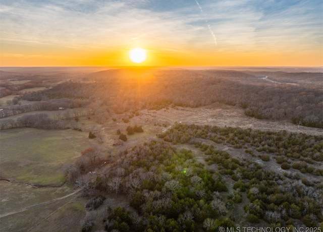 Property at 381 S 437 Rd, Locust Grove, OK 74352