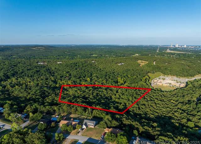 Property at 9 Deer Creek Trl, Sand Springs, OK 74063