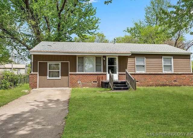 Property at 243 E 43rd St N, Tulsa, OK 74106, 3 beds, 1 bath