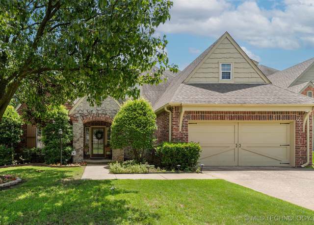 Property at 6804 E 83rd St, Tulsa, OK 74133, 4 beds, 2.5 baths