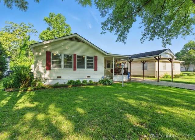Property at 3508 S Louisville Ave, Tulsa, OK 74135, 4 beds, 2 baths