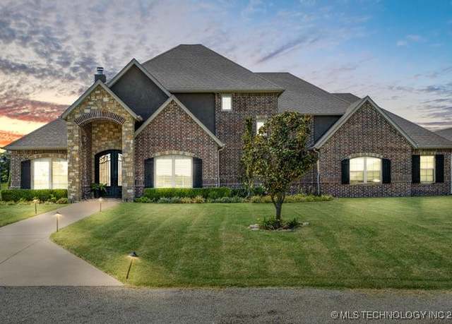 Property at 3526 Evans Ave, Mannford, OK 74044, 3 beds, 3.5 baths