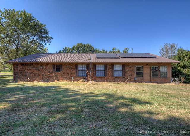 Property at 111 N T 200 St, Stigler, OK 74462, 2 beds, 2 baths