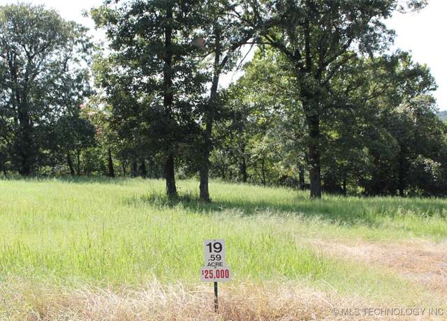 Property at 19 Breckenridge St, Eufaula, OK 74432