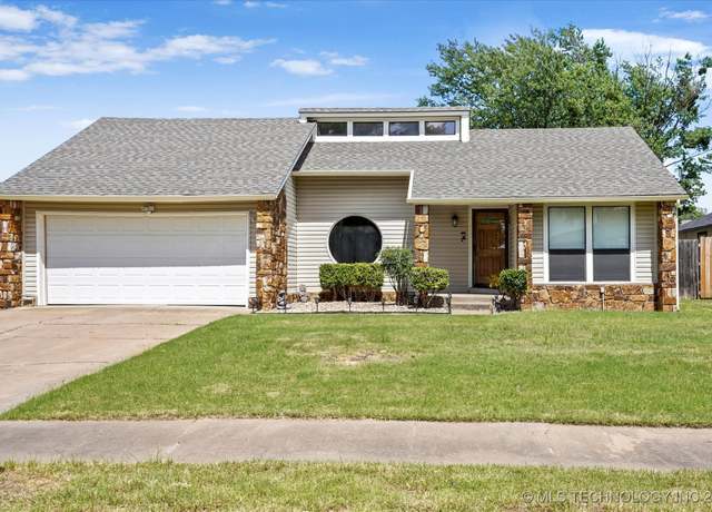 Property at 3843 S 117th East Ave, Tulsa, OK 74146, 3 beds, 2 baths