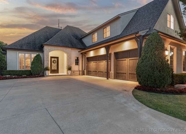 Property at 5906 E 110th Pl, Tulsa, OK 74137, 5 beds, 3.5 baths