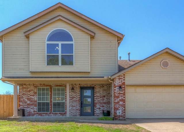 Property at 619 S Magnolia Pl, Broken Arrow, OK 74012, 3 beds, 2.5 baths