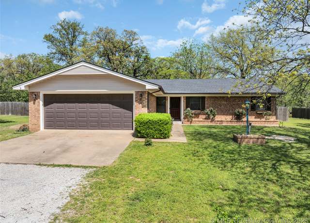 Property at 11932 Kristi Ln, Overbrook, OK 73453, 3 beds, 2 baths