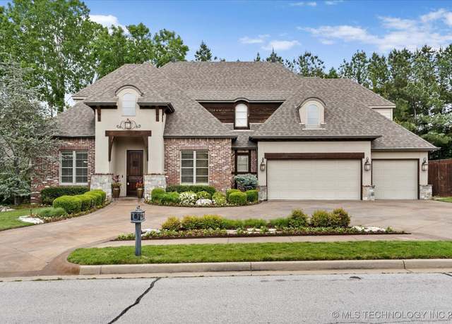 Property at 12141 S 4th St, Jenks, OK 74037, 4 beds, 3.5 baths