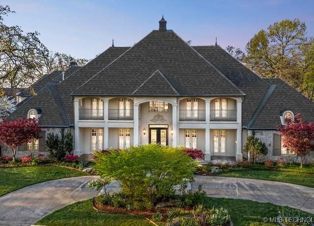Property at 6308 E 105th St, Tulsa, OK 74137, 7 beds, 9 baths