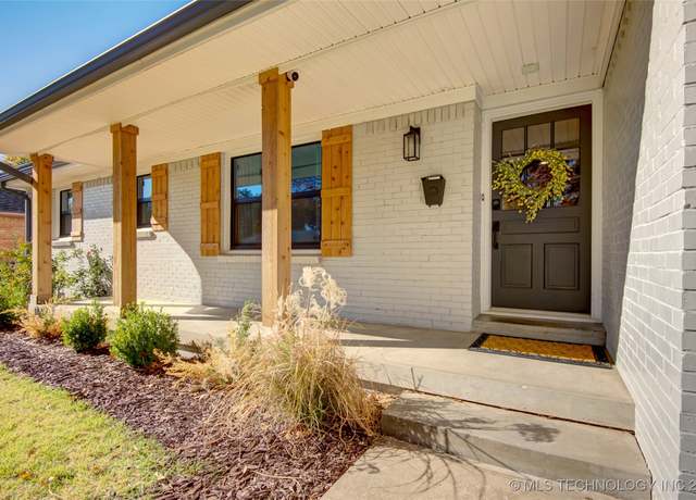 Property at 5132 S Atlanta Ave, Tulsa, OK 74105, 3 beds, 2.5 baths