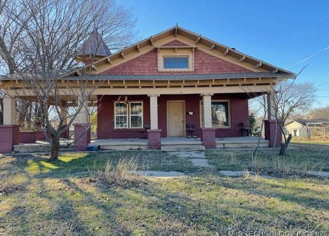 Property at 1220 W 14th, Sulphur, OK 73086, 3 beds, 1 bath