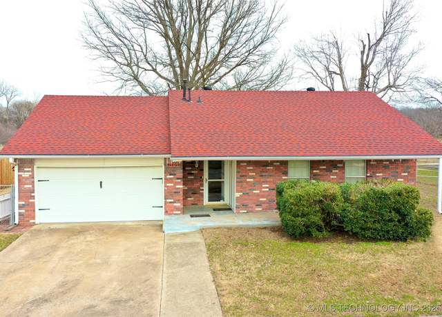 Property at 1909 S 143rd East Ave, Tulsa, OK 74108, 3 beds, 2 baths