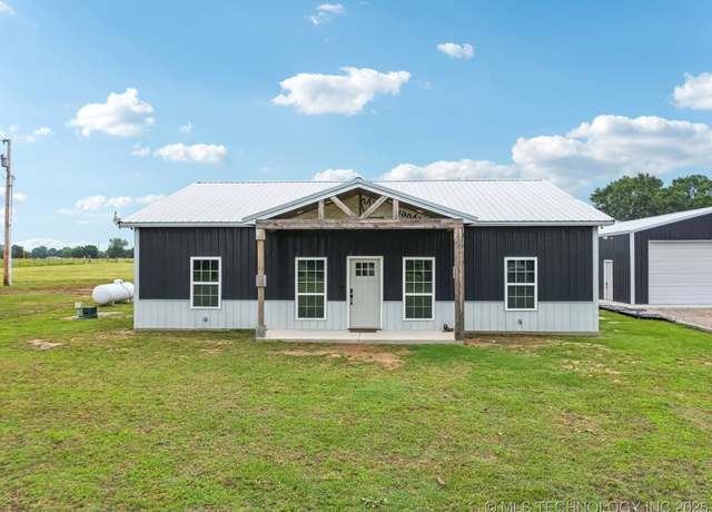 Property at 17784 S 210 Rd, Okmulgee, OK 74447, 3 beds, 2 baths
