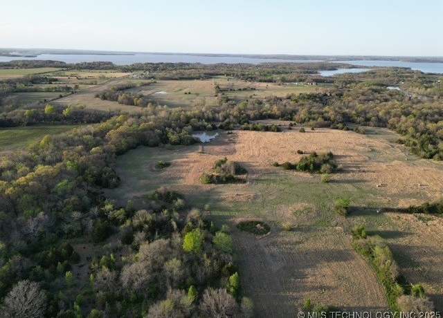 Property at 0007 Buck St, Eufaula, OK 74432