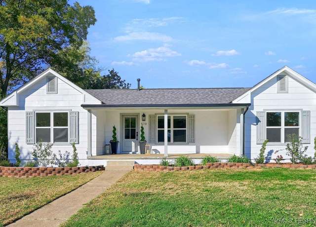 Property at 519 N 18th, Durant, OK 74701, 3 beds, 2 baths