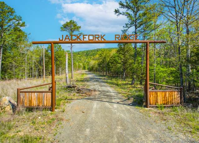 Property at 04 Savage Rd, Pittsburg, OK 74560