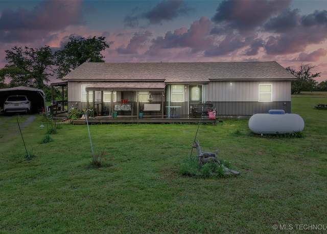 Property at 9584 S 4230 Rd, Chelsea, OK 74016, 3 beds, 2 baths