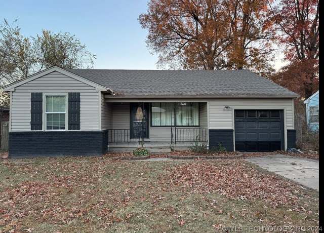 Property at 2409 Fredonia St, Muskogee, OK 74403, 3 beds, 1 bath