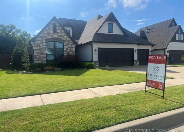Property at 12050 S 68th EastAvenue E, Bixby, OK 74008, 4 beds, 3 baths