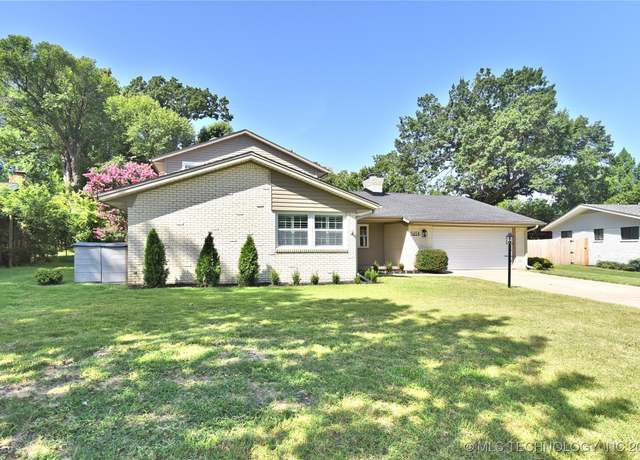 Property at 5654 S Marion Ave, Tulsa, OK 74135, 3 beds, 2.5 baths
