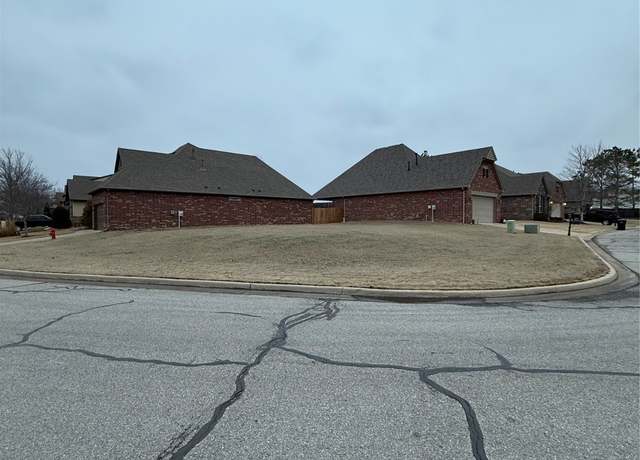 Property at 812 W Urbana St S, Broken Arrow, OK 74012