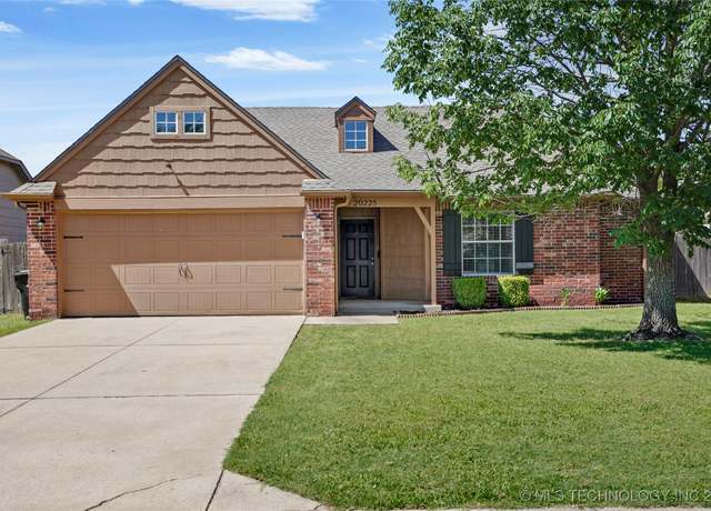 Property at 20225 E 44th St S, Broken Arrow, OK 74014, 3 beds, 2 baths