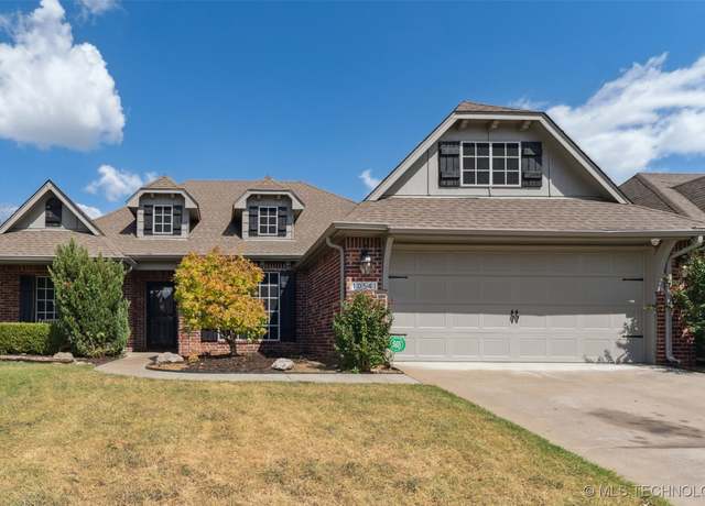 Property at 10541 N 117th East Ave, Owasso, OK 74055, 3 beds, 2 baths
