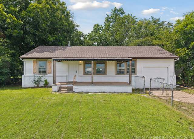 Property at 7314 E Newton Pl, Tulsa, OK 74115, 3 beds, 1 bath