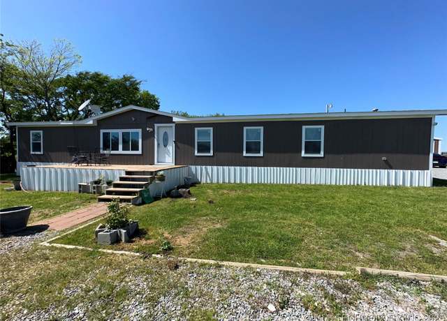 Property at 238 Posey, Calera, OK 74730, 4 beds, 2 baths