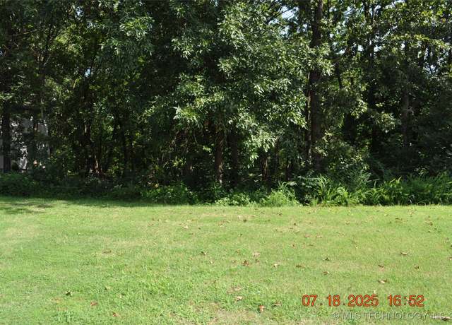 Property at 208 Bradford St, Catoosa, OK 74015