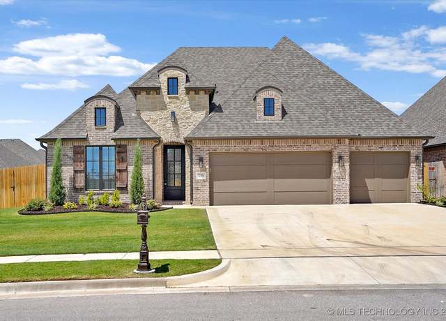 Property at 12556 S Granite Ave E, Bixby, OK 74008, 4 beds, 3 baths