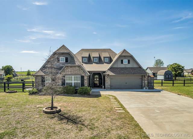 Property at 13378 N 58th EastPlace, Collinsville, OK 74021, 4 beds, 3 baths