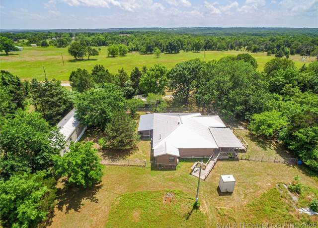 Property at 367811 E 5170 Rd, Cleveland, OK 74020, 3 beds, 2 baths