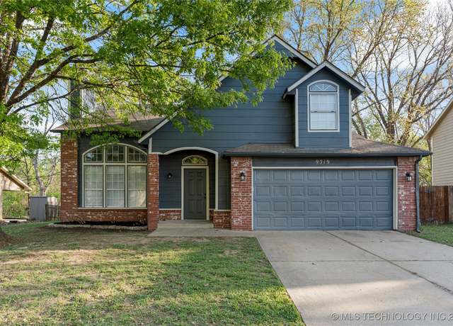 Property at 9319 E 92nd St, Tulsa, OK 74133, 4 beds, 2.5 baths
