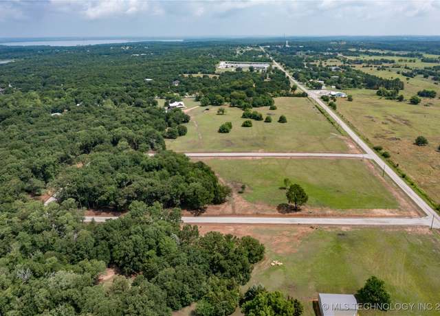 Property at 18 S Landing Loop, Mead, OK 73449