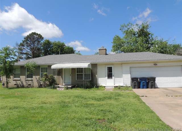 Property at 906 S 85th East Ave, Tulsa, OK 74112, 4 beds, 1.5 baths