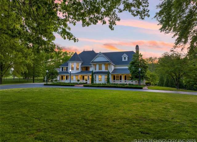 Property at 11500 S Lynn Lane Rd, Broken Arrow, OK 74011, 4 beds, 3.5 baths