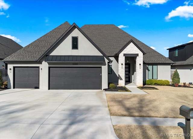 Property at 12202 S 102 EastAvenue, Bixby, OK 74008, 3 beds, 2.5 baths