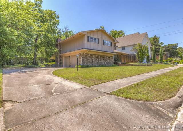Property at 5718 E 61st Ct S, Tulsa, OK 74136, 3 beds, 2.5 baths