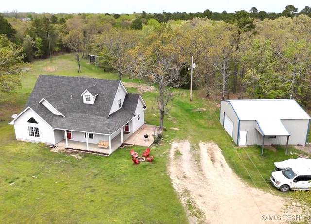 Property at 13370 N Pine Ridge Dr, Tahlequah, OK 74464, 3 beds, 2 baths