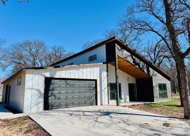 Property at 1417 Woodland Cir, Kingston, OK 73439, 5 beds, 3 baths