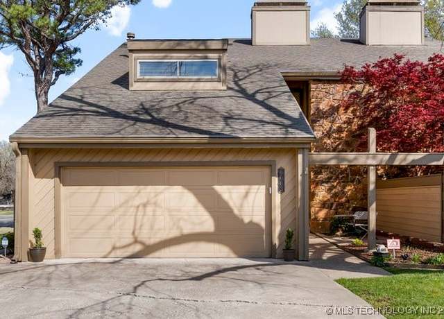 Property at 6003 S Atlanta Ave #1, Tulsa, OK 74105, 2 beds, 2.5 baths