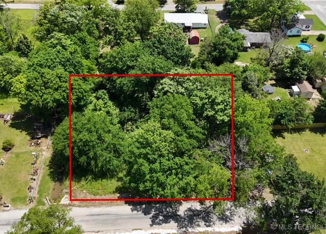 Property at 600 NW 10th St, Stigler, OK 74462